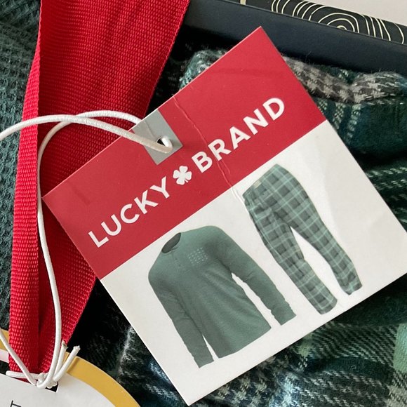 LUCKY BRAND Men's 2 Pc Sleepwear Set NIB Size XL - Picture 2 of 6